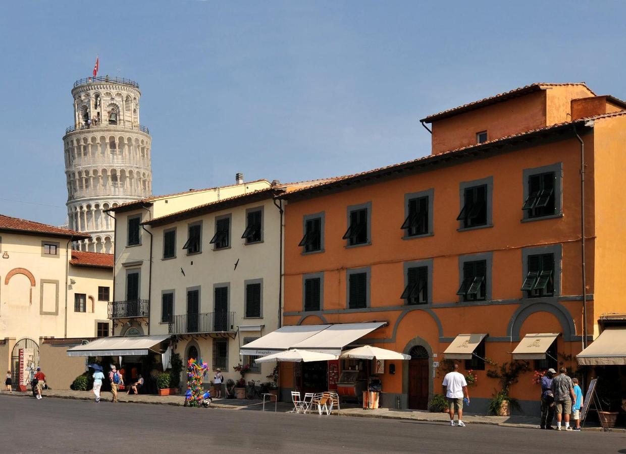 ホテル Il Campanile II Locazione Turistica ピサ エクステリア 写真
