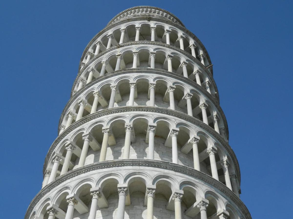 ホテル Il Campanile II Locazione Turistica ピサ エクステリア 写真
